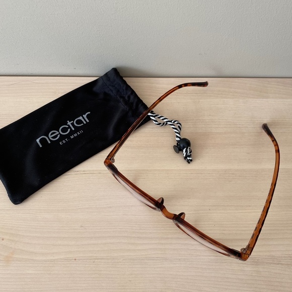 Nectar Blue Light Blocking Glasses - Brown Tortoise - Picture 5 of 8